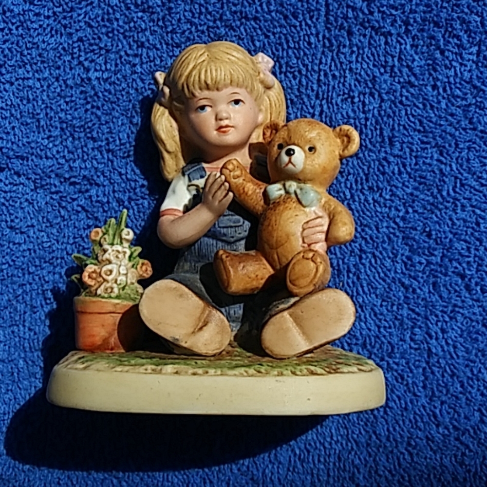 1985 "Denim Days" by Homco #1504 figurine